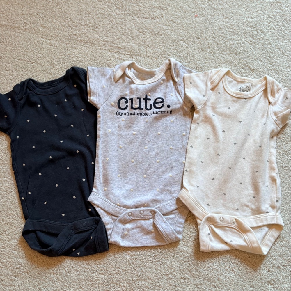 Wonder Nation Bodysuits 3 Pack Stars Hearts Triangles Unisex 3-6M Multicolor